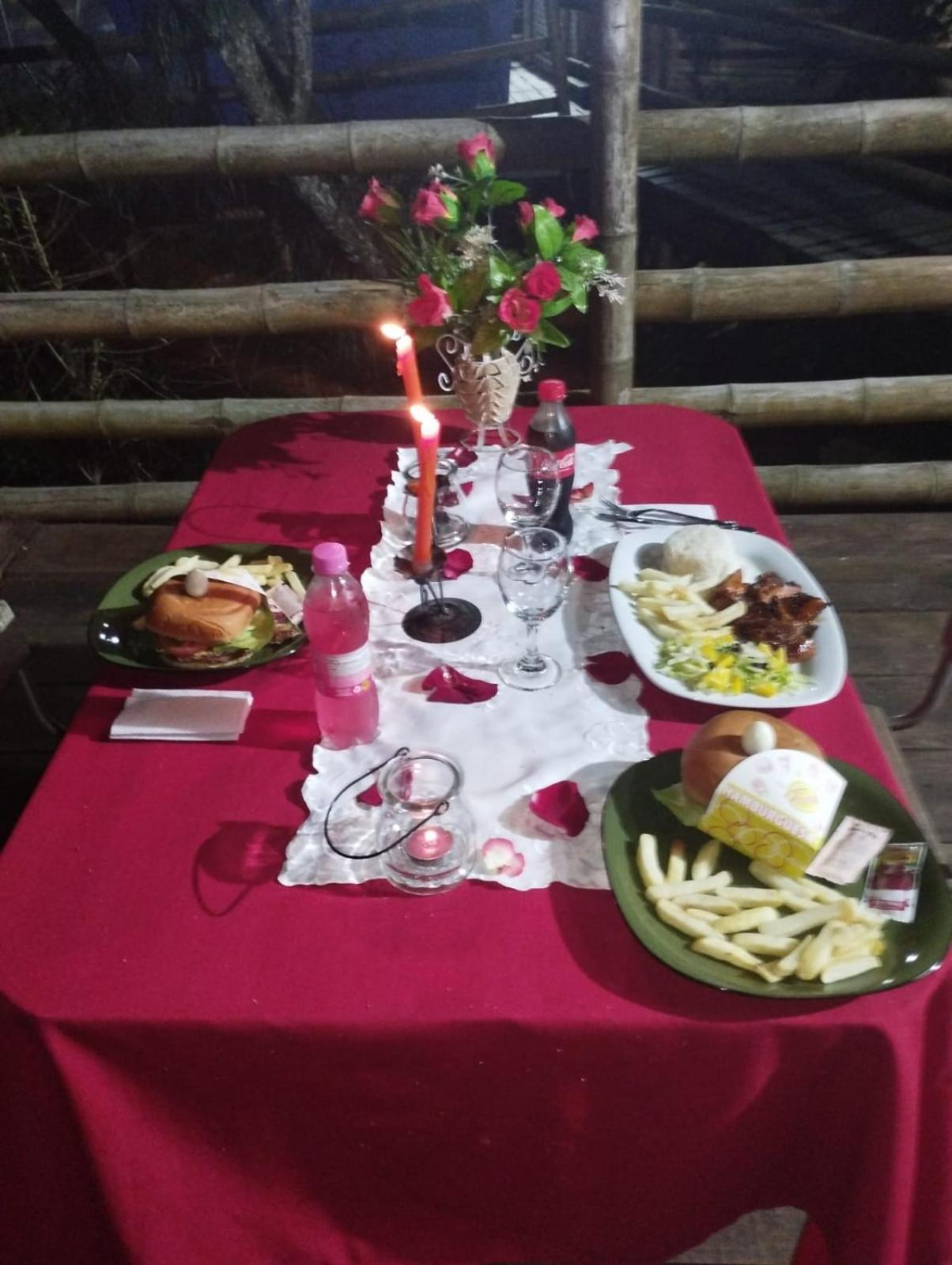 Glamping Sumapaz - Fusagasuga Bed & Breakfast Bilik gambar